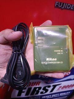 Nikon Charger mh-23 mh23 mh 23 For d5000 d3000 D40x D40 d60 New Stock