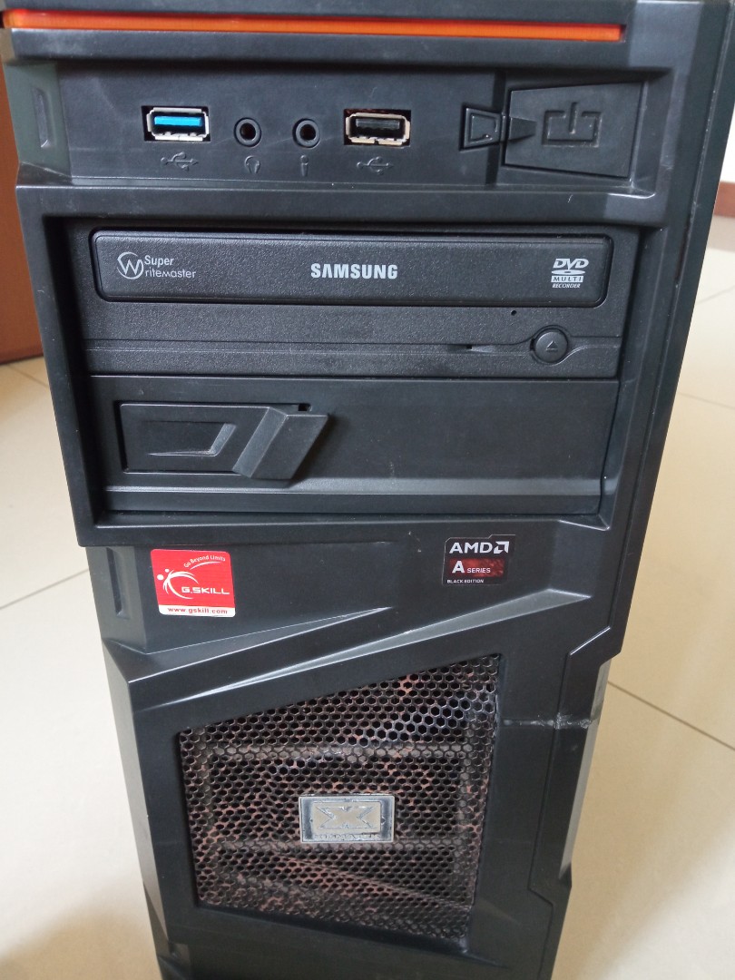 Old mid tower case for sale, Computers & Tech, Desktops on Carousell
