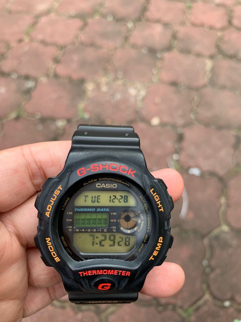Casio g shock store dw 6100