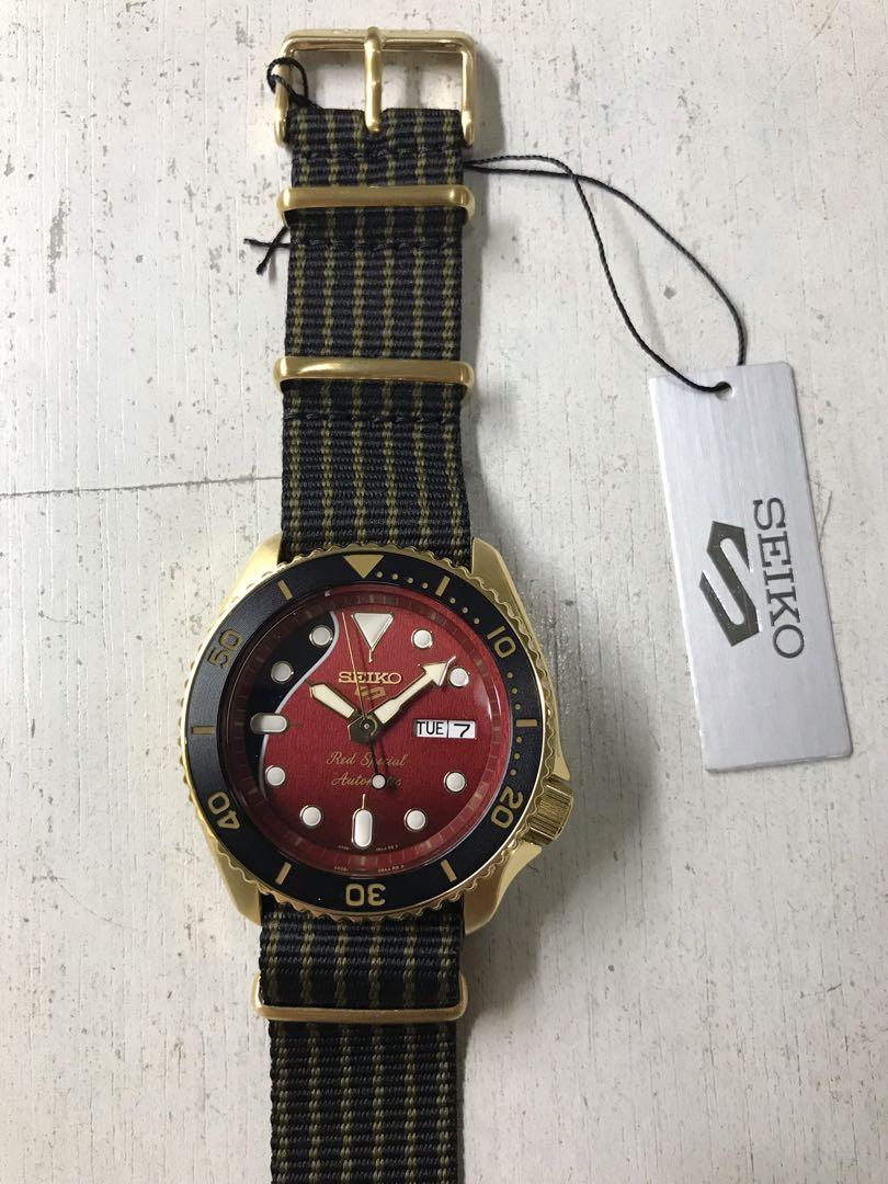 Seiko Brian May Red Special II SRPH80 SRPH80K SRPH80K1, Men's Fashion,  Watches & Accessories, Watches on Carousell