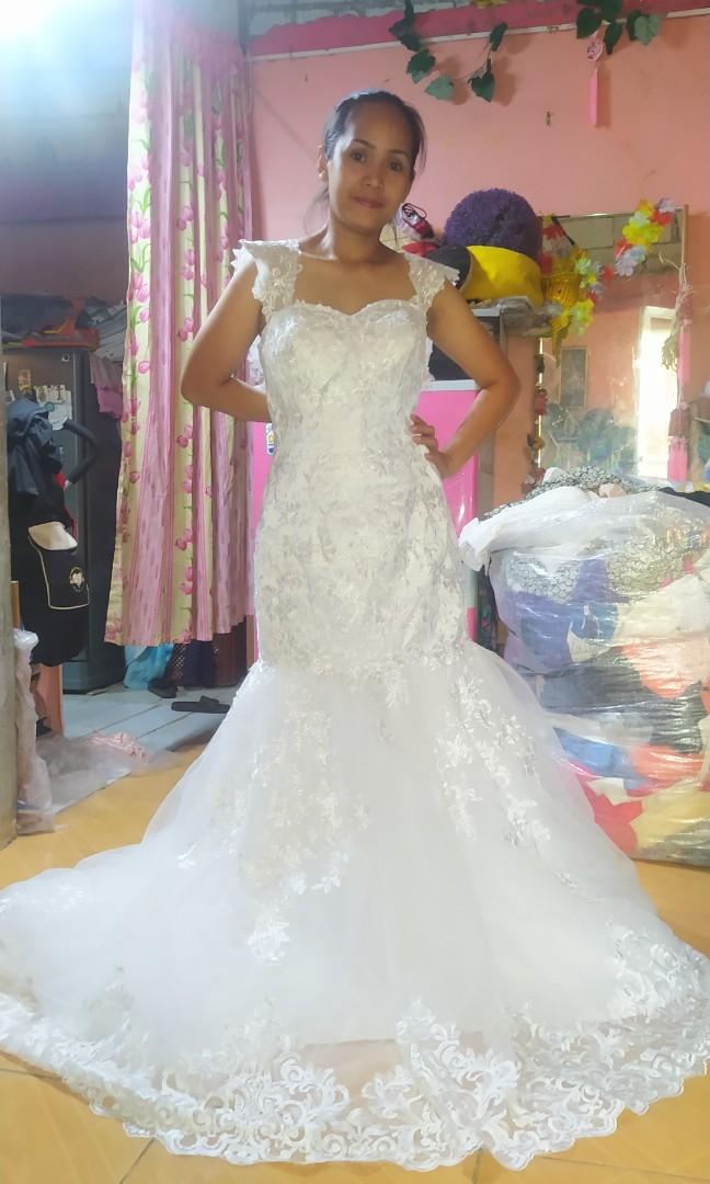 Serpentina wedding gown, Women's 