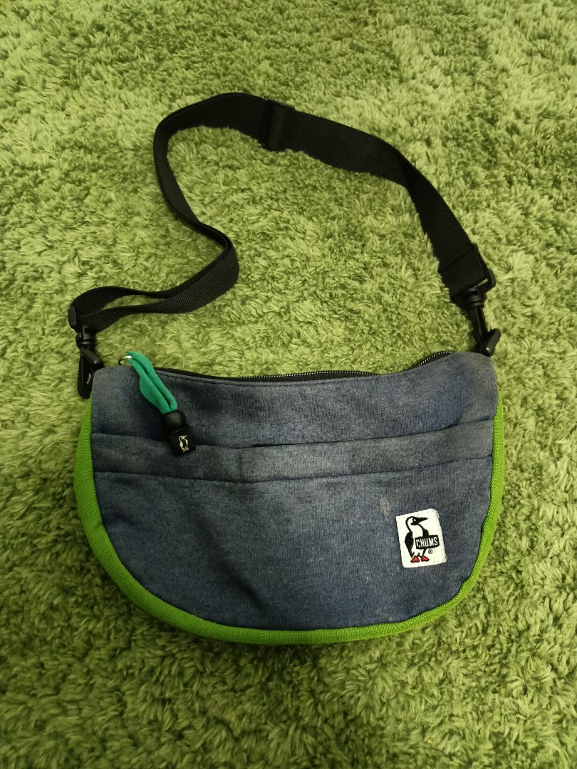 Sling bag chums Men s Fashion Bags Sling Bags on Carousell