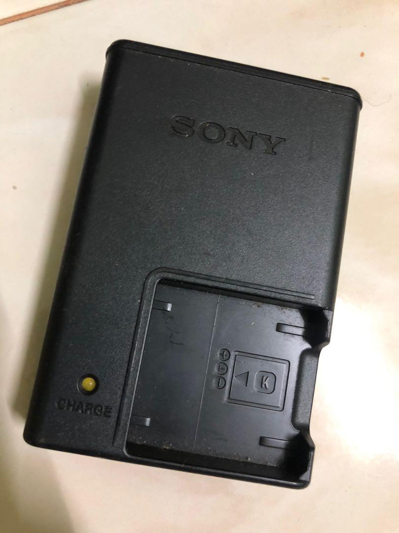 Sony NPBK1 Battery and Charger Ori, Photography, Photography
