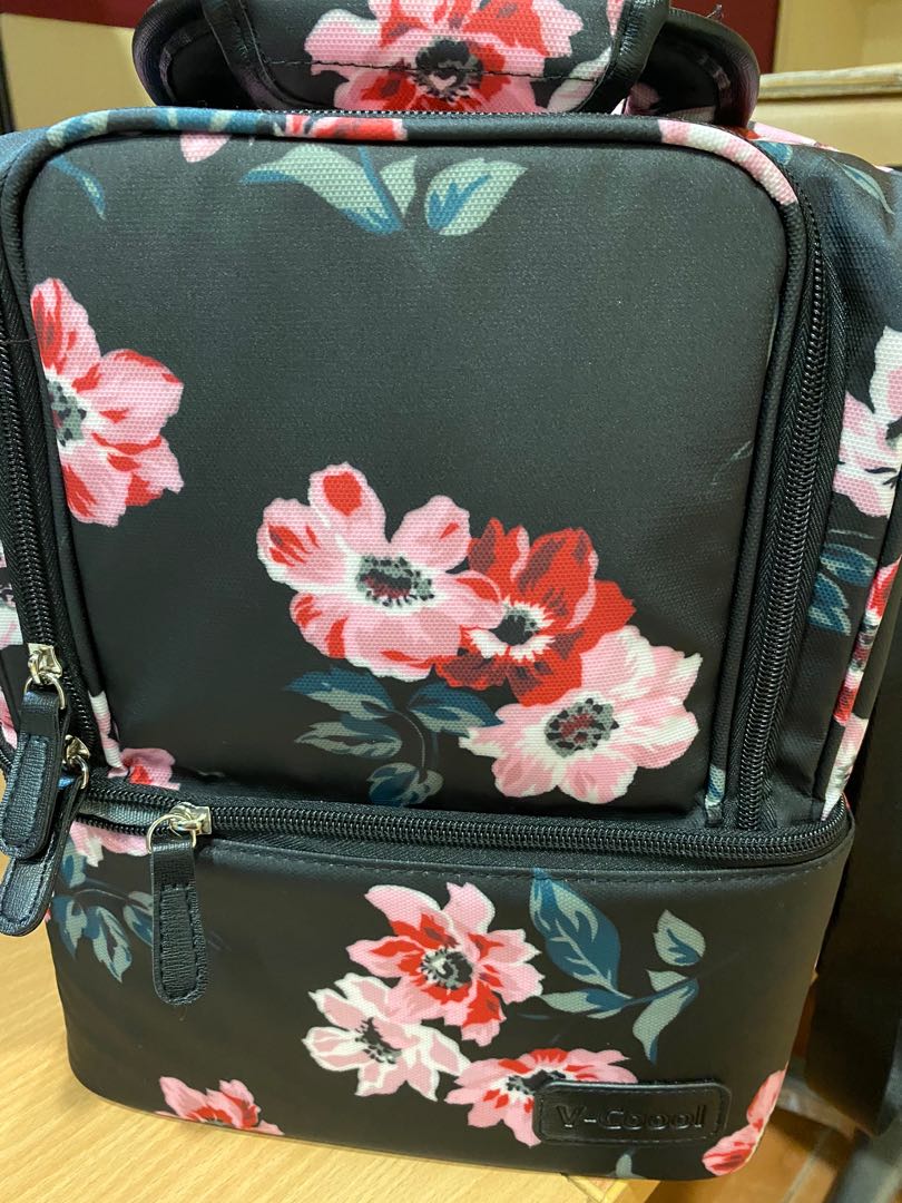 Vcool cooler bag (large), Babies & Kids, Nursing & Feeding