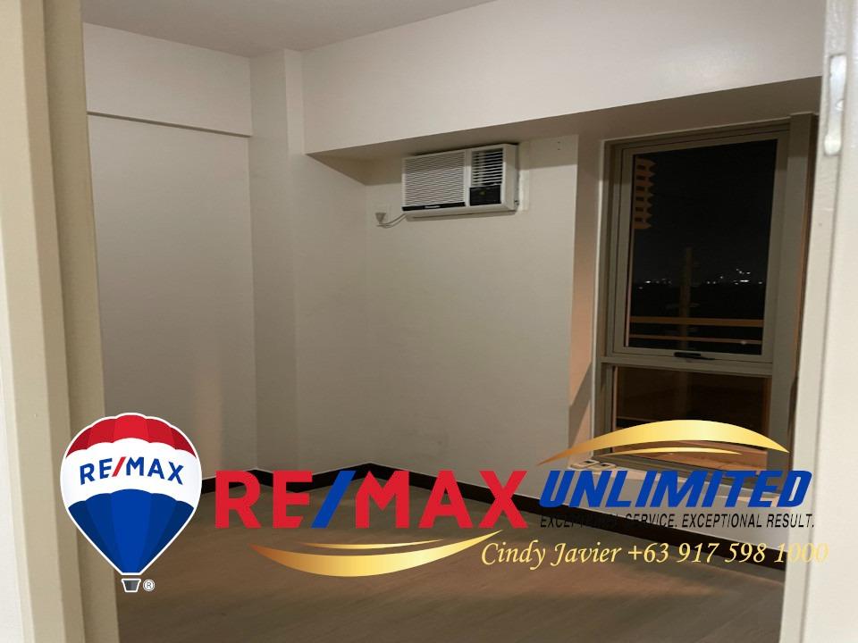 2 Bedroom Unit For Lease / Rent Fairway Terraces, Villamor Airbase, Pasay City, Property