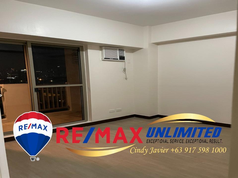 2 Bedroom Unit For Lease / Rent Fairway Terraces, Villamor Airbase