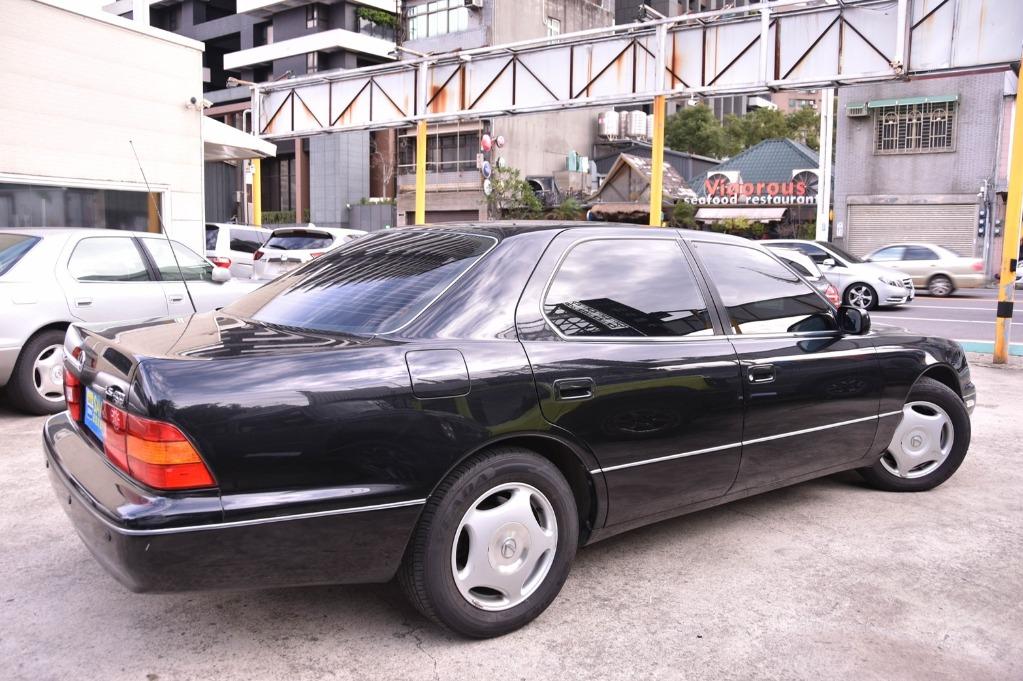 經典車款 值得收藏 里程僅12萬公里黑內裝內外漂亮 汽車 汽車出售在旋轉拍賣