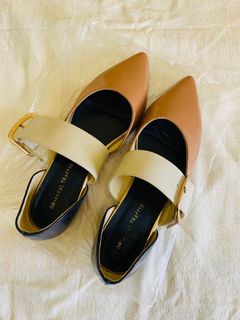 （分類：）位於 。 由 mori.earring 提交（商品編號 1152451929，圖片 1）。簡介： 。