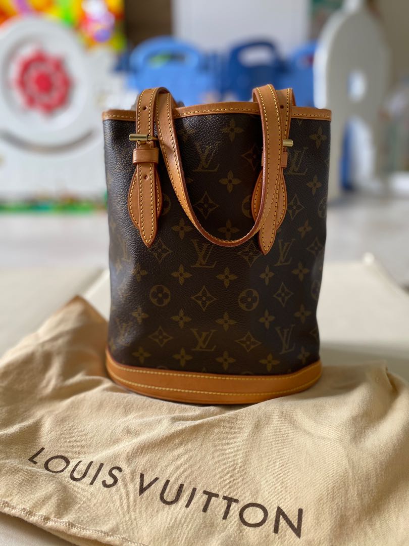 Louis Vuitton Vintage Petit Marais Bucket Bag PM in Monogram
