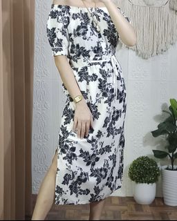 (Category: ) located in . Submitted by sdwardrobe (Listing ID 1152503997, Image 1). Description: .