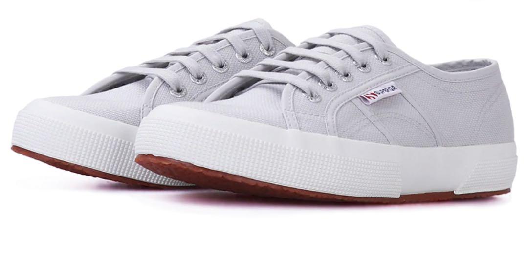 superga size 43