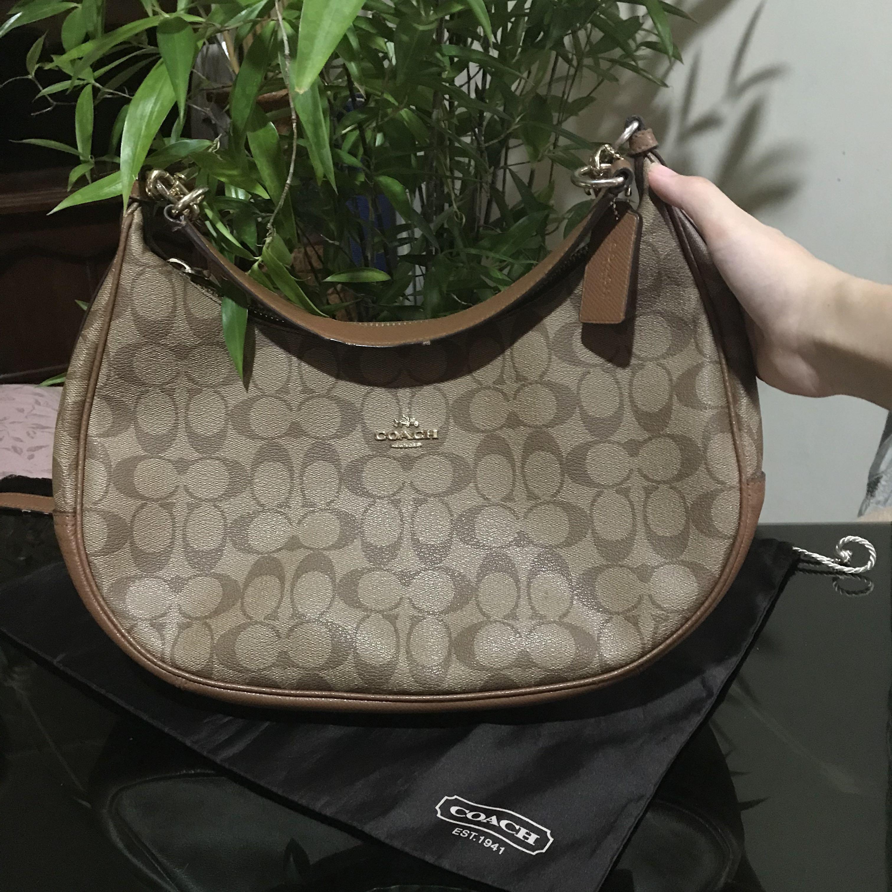 Coach elle hobo discount in signature canvas