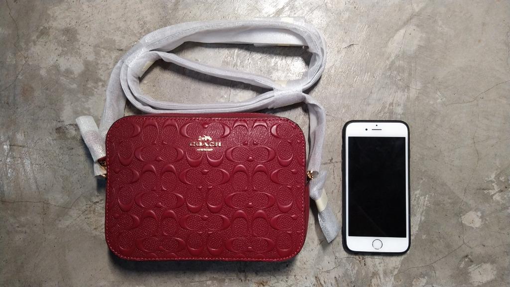 Coach Mini Camera Bag In Signature Leather (Category: Luxury Bags & Wallets) located in Quezon City. Submitted by mjsee21 (Listing ID 1152410676, Image 2). Description: Coach Mini Camera Bag In Signature Leather Authentic, with tag, no box PHP10,000.00 only SRP $278.00 + tax.