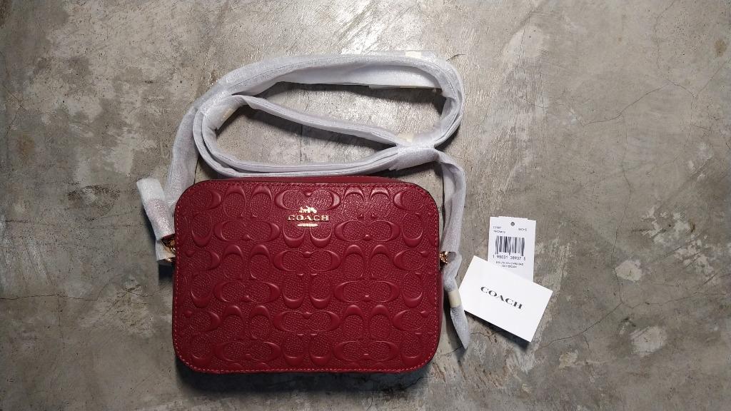 Coach Mini Camera Bag In Signature Leather (Category: Luxury Bags & Wallets) located in Quezon City. Submitted by mjsee21 (Listing ID 1152410676, Image 3). Description: Coach Mini Camera Bag In Signature Leather Authentic, with tag, no box PHP10,000.00 only SRP $278.00 + tax.