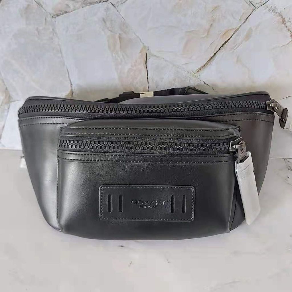 Coach Waist bag, Fesyen Pria, Tas & Dompet , Tas Selempang di Carousell