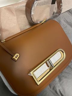 （分類：）位於 。 由 mandee_tung 提交（商品編號 1152526225，圖片 1）。簡介： 。