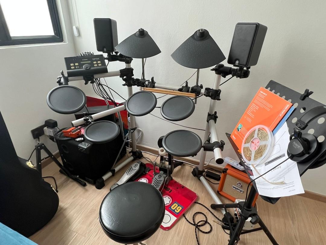 ELECTRONIC Drum set YAMAHA DTX500, Hobbies & Toys, Music & Media