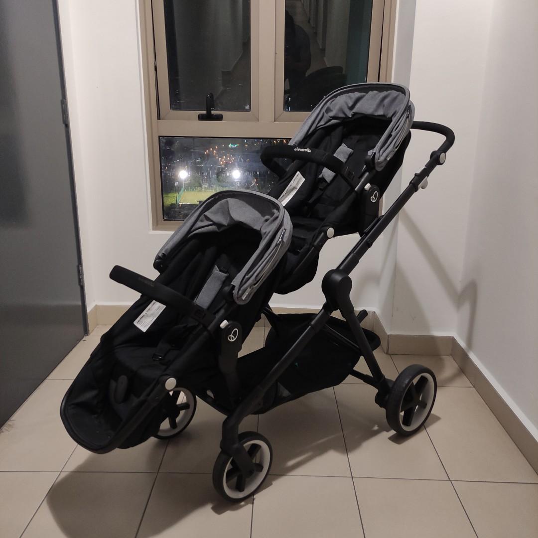 Evenflo Gold Pivot Xpand Moonstone with Extra Toddler Seat Tandem