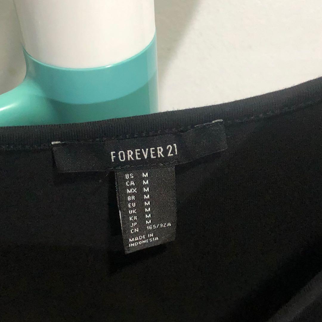 Forever21 black sleeveless dress medium (Category: Dresses) located in Taguig. Submitted by kkstuff_ (Listing ID 1152523768, Image 2). Description: 🌷Rules: READ •First to comment mine •Payment First Policy •Fixed Price •Strictly 2 days reservation only •Scheduled Delivery, NO RUSH 🌷Brand & Details on picture 🌷Color may vary due to lighting.