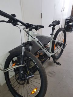 (Category: ) located in . Submitted by bicyclecab (Listing ID 1152443013, Image 1). Description: .