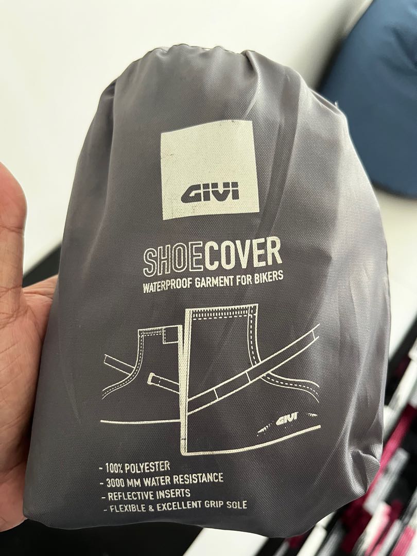 Givi shoe cover Auto Accessories on Carousell