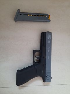 （分類：）位於 。 由 4dahuzz 提交（商品編號 1152411137，圖片 1）。簡介： 。