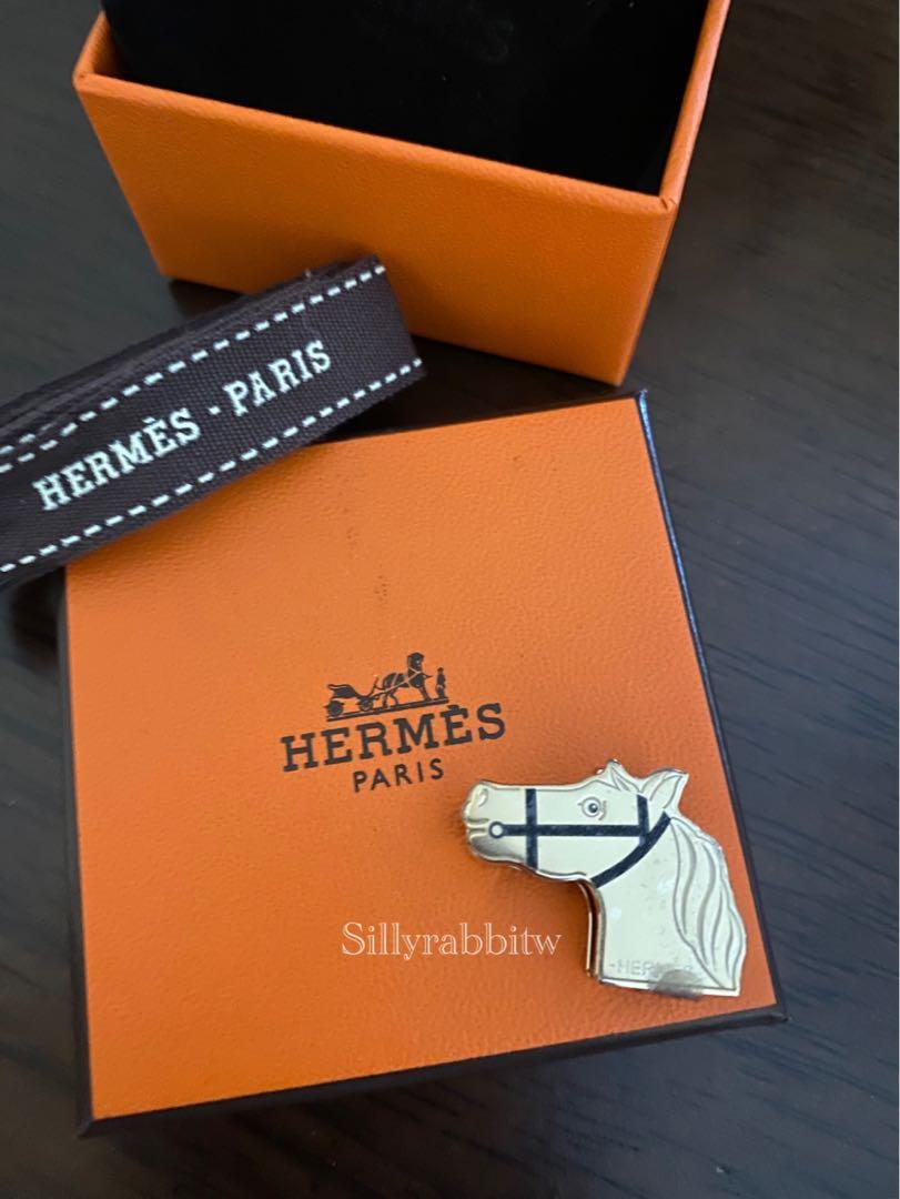 黑金 Hermes Quadrige twilly ring charm 雙面馬頭絲巾扣, 名牌, 飾物及配件 - Carousell