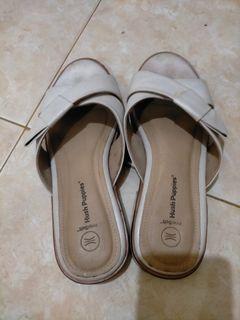 Hush puppies