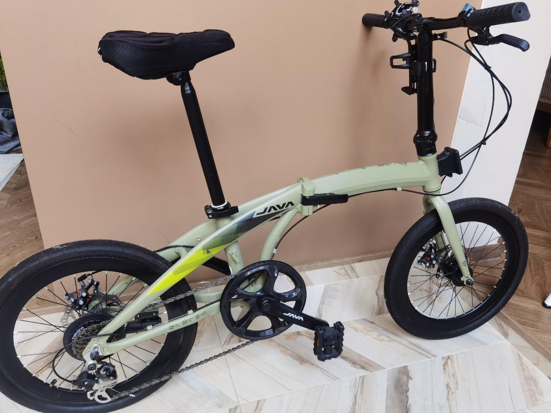 Java zelo (Category: Bicycles) located in Singapore. Submitted by alfiszz (Listing ID 1152444834, Image 2). Description: -Item almost brand new. -rode less than 4 times -Old man feels not suitable for him due to his height. -self collect, almost stock, only seat pole, and some accessories add ons.. -slight nego, selling $330(fast deal nego) **low ballers stay away! Don't waste our time. -9.5/10( almost new) - want more cheap can browse around, ch