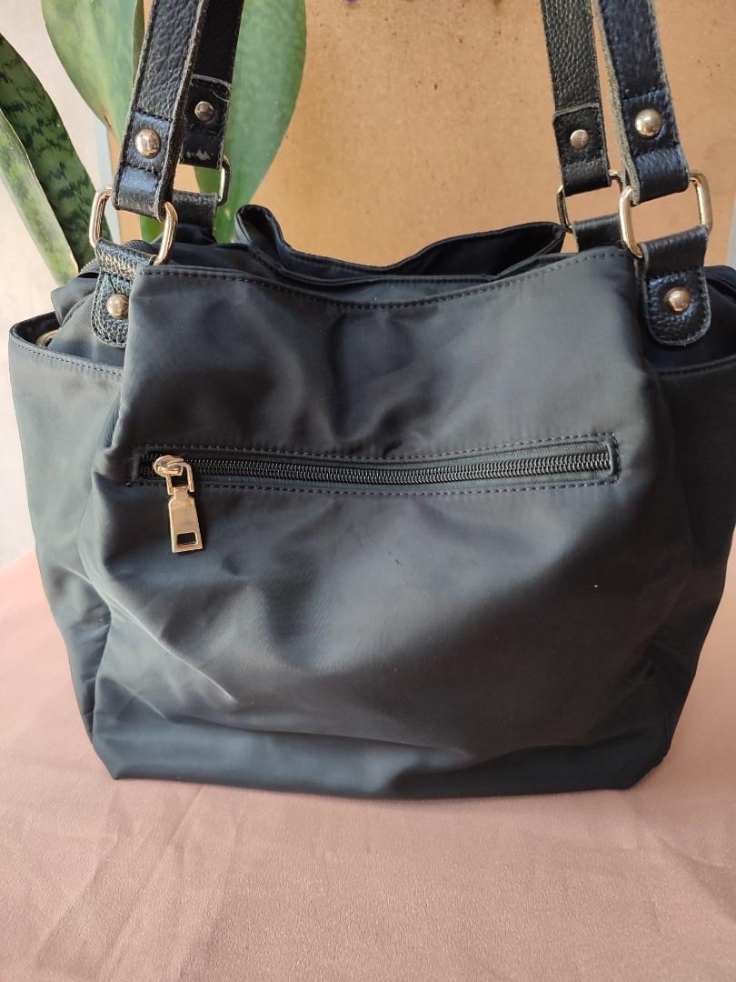 REPRICED Kara Kidman Shoulder Bag Women s Fashion Bags Wallets Shoulder Bags on Carousell