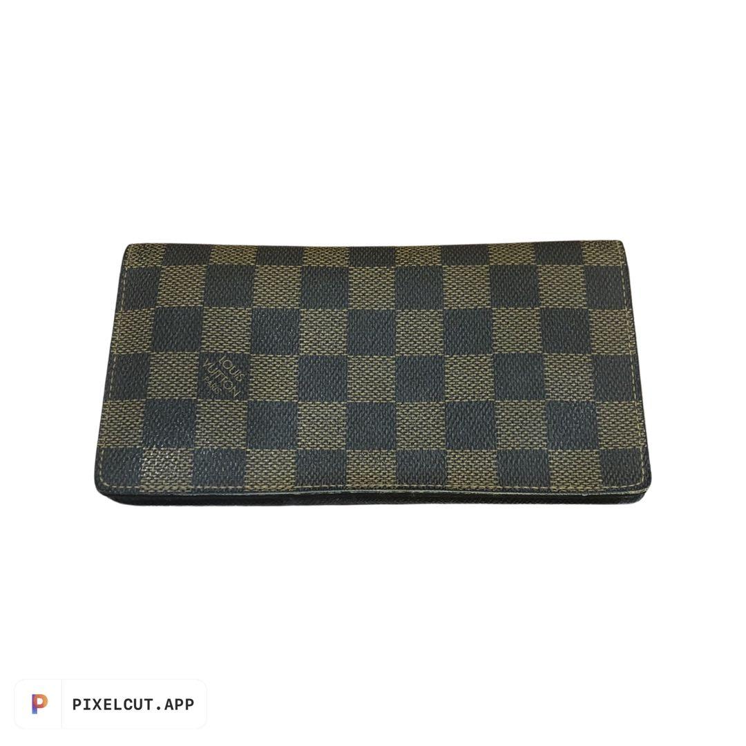 Louis Vuitton Men's Wallet with Coin Pocket, Luxury, Bags & Wallets on  Carousell