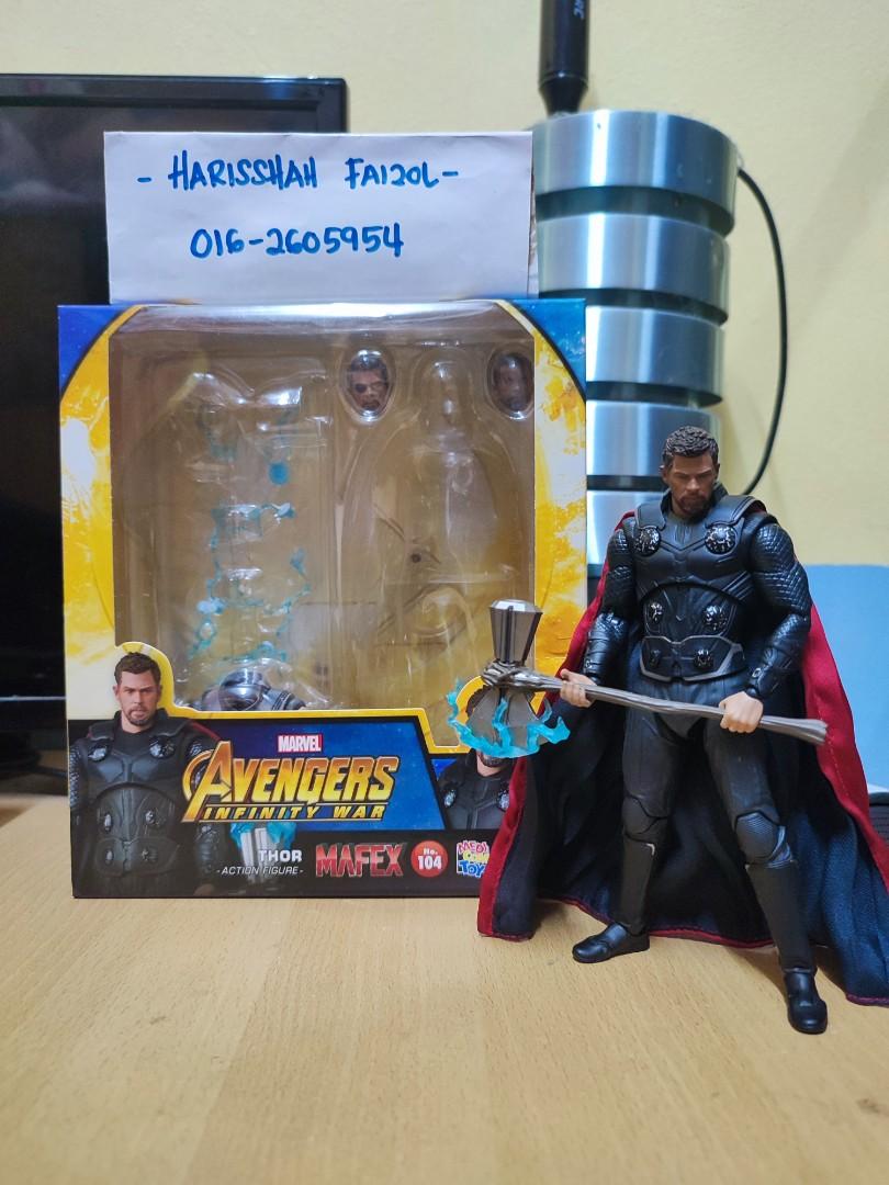 Mafex thor hotsell