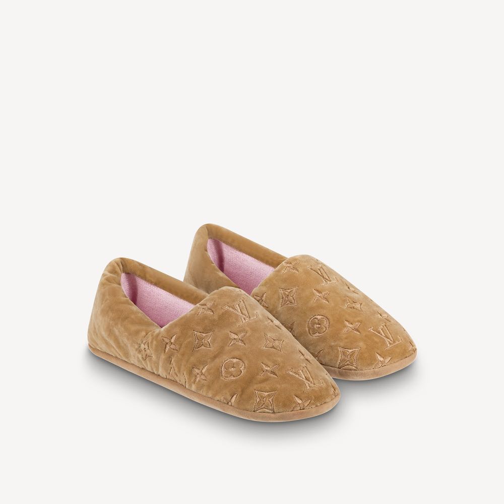 Louis Vuitton Dreamy Velvet Monogram Slippers - Blue Flats, Shoes -  LOU280382