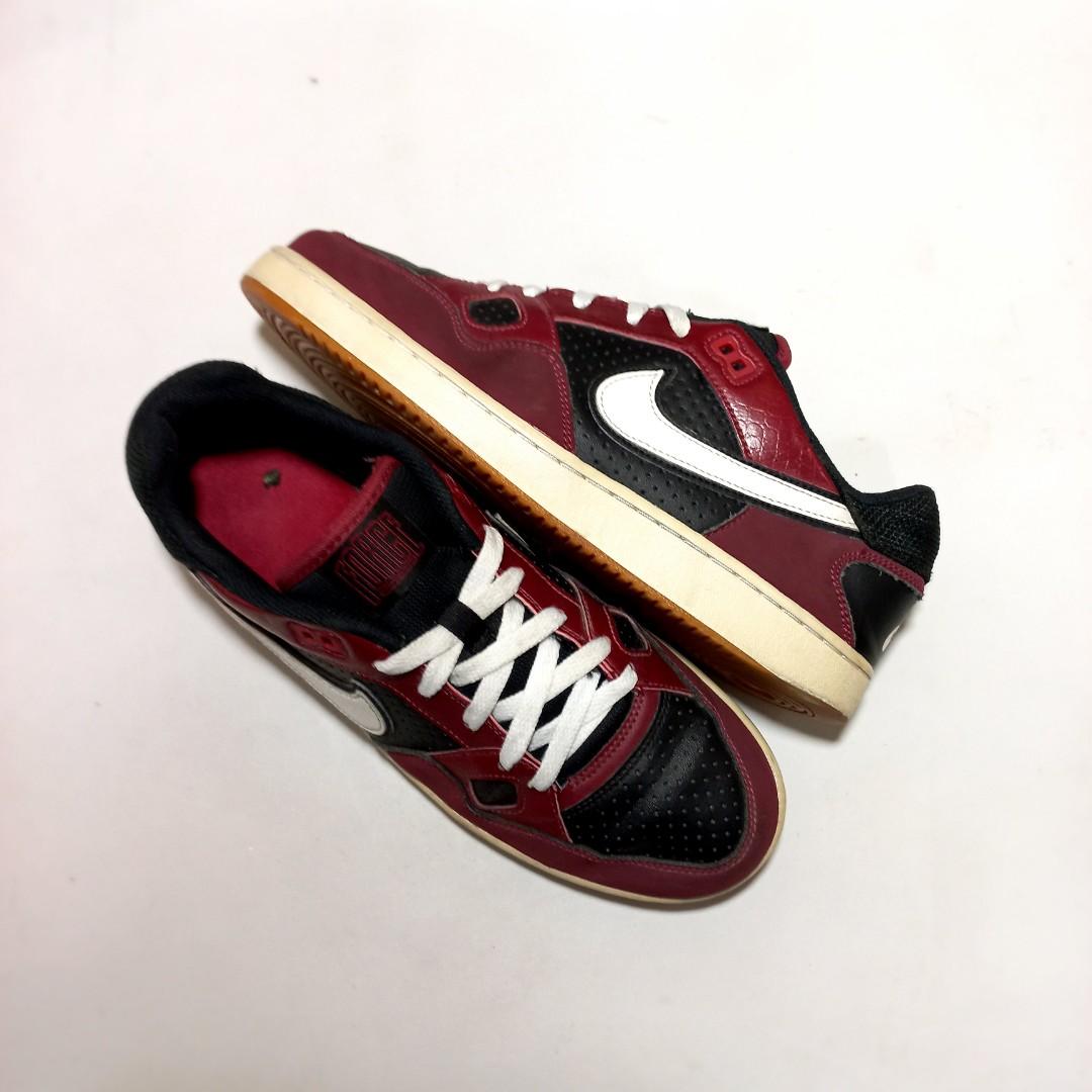 nike women's son of the force basketball shoes