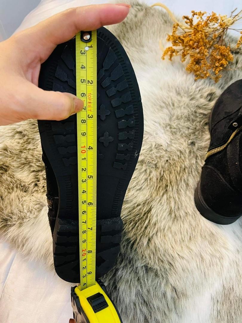 payless ugg boots
