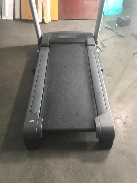 Reebok 8600 es treadmill price store