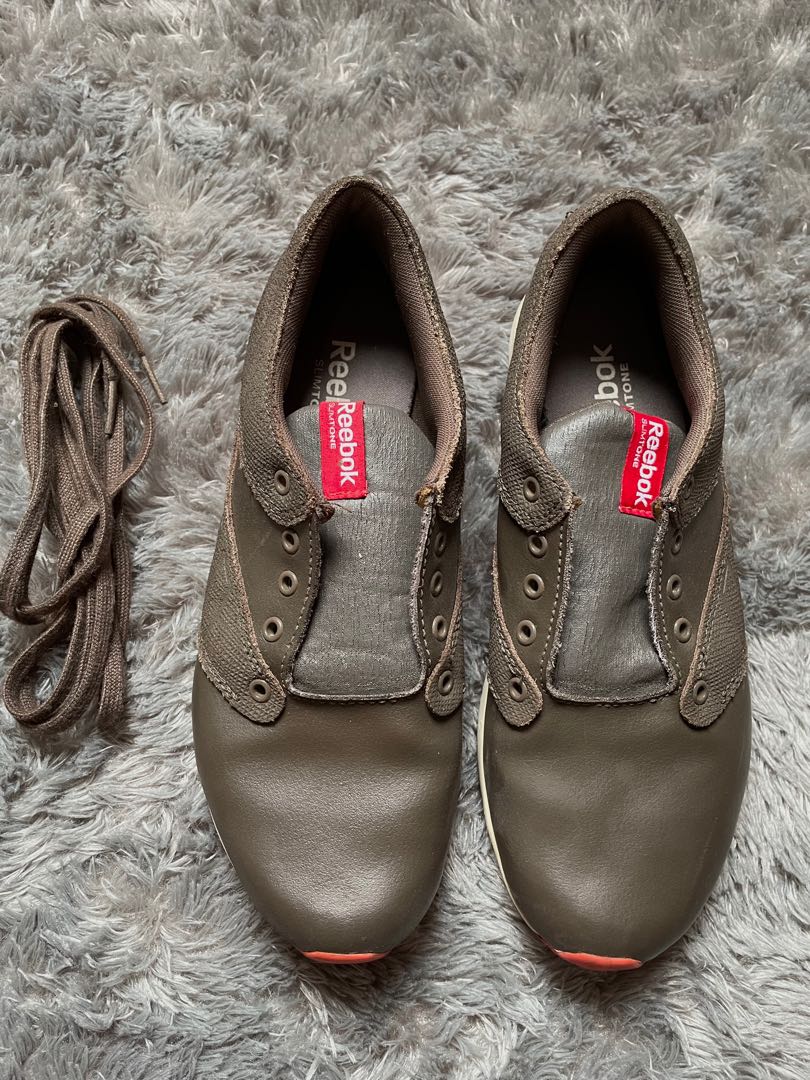 reebok sepatu running