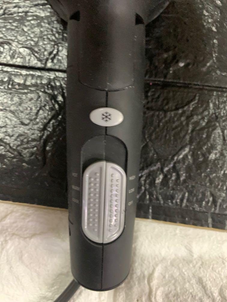 Revlon 1875 Tourmaline Ionic/ Ceramic Hair Blower (Category: Hair) located in Pasay City. Submitted by ayinong168 (Listing ID 1152401422, Image 3). Description: Item is in excellent condition working 110volts needs transformer to work , retractable cord manual pull only.