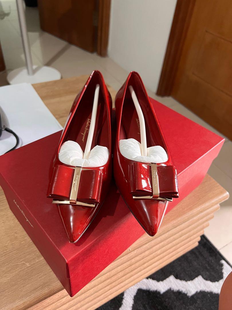 Sepatu Salvatore Ferragamo uk 6 1/2, Fesyen Wanita, Sepatu di  