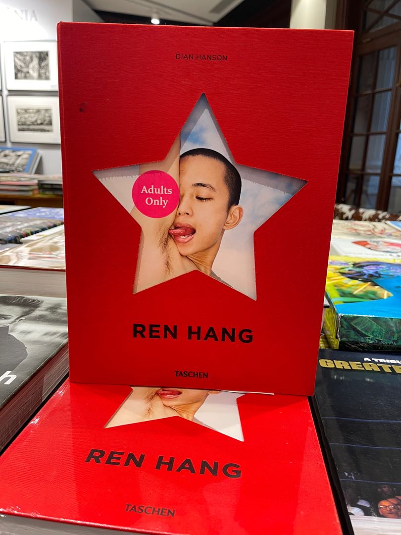 TASCHEN Ren Hang Photography Book 任航攝影集相集書, 興趣及遊戲, 書