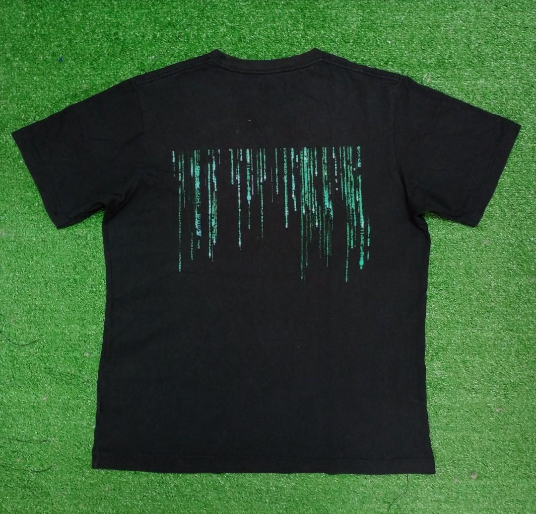 Uniqlo matrix shirt