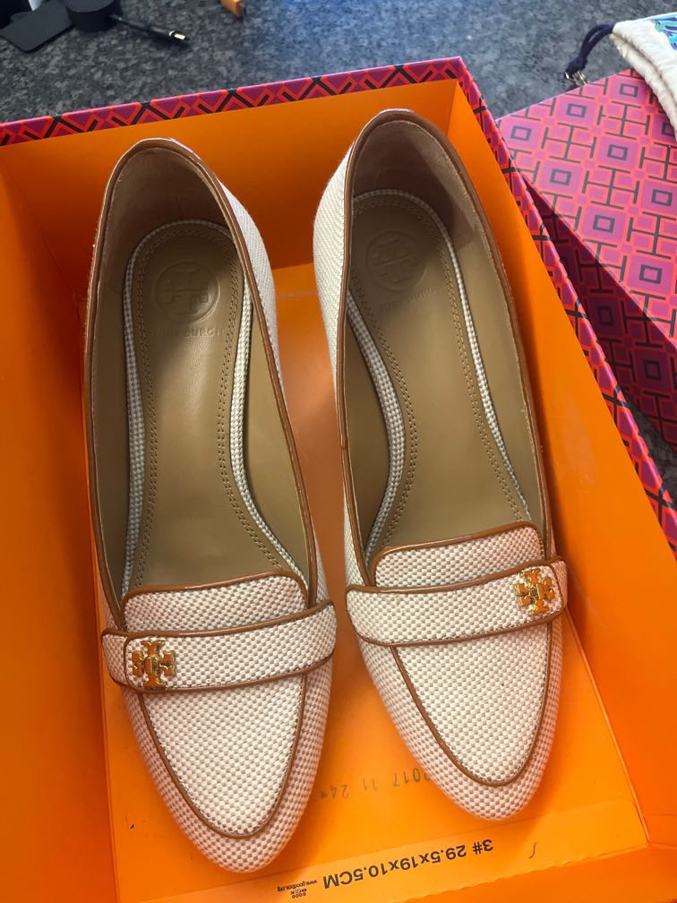 Tory burch sales kira pump