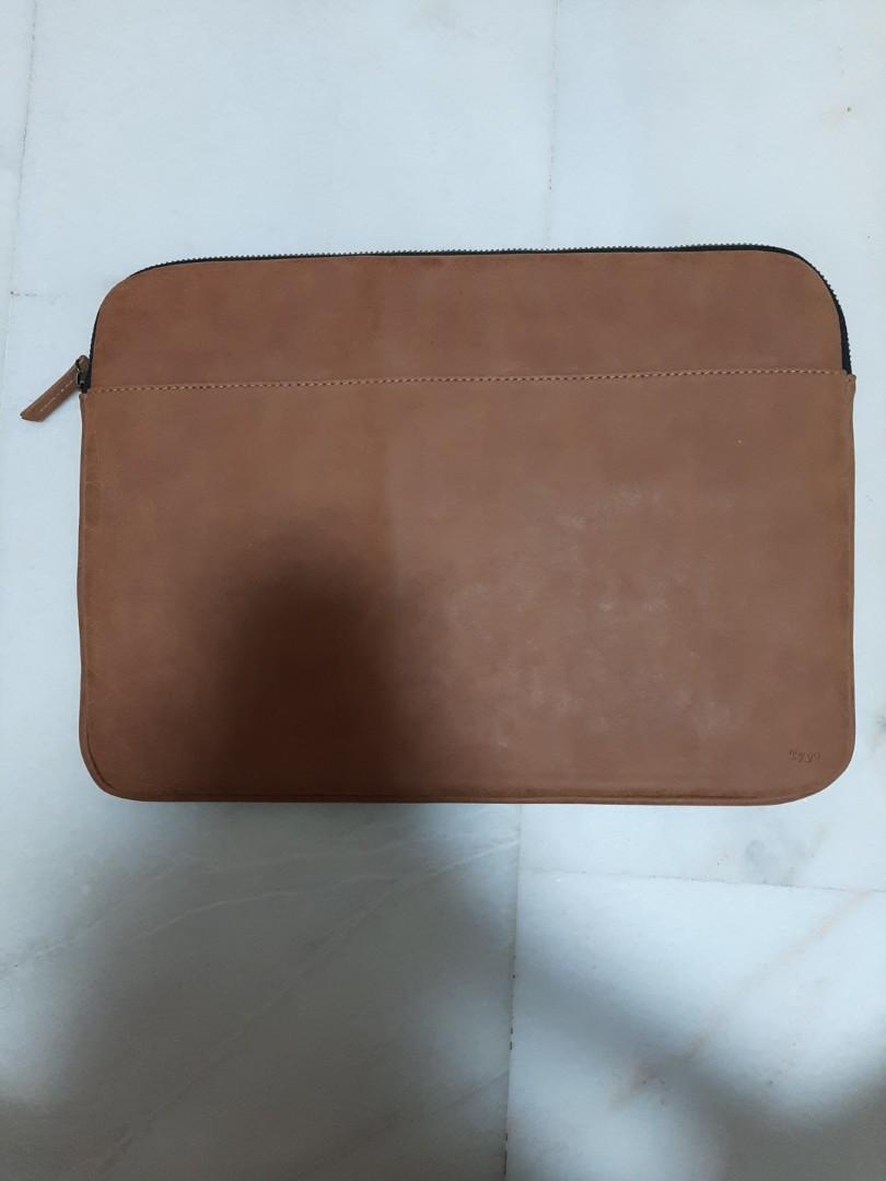 typo brown laptop bag Computers Tech Parts Accessories