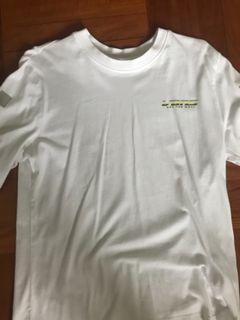 （分類：）位於 。 由 liserodier 提交（商品編號 1152427662，圖片 1）。簡介： 。