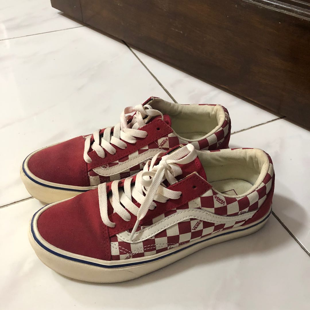 Red checkered sales old school vans