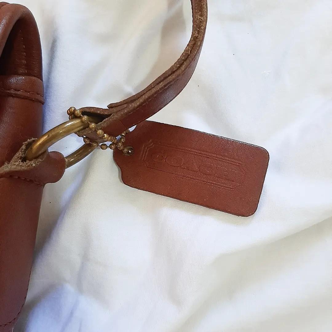 Vintage Coach devon in british tan, Women's Fashion, Bags & Wallets