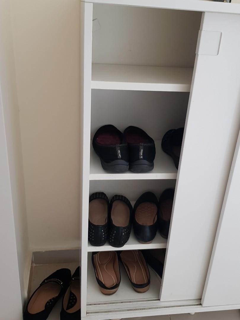 Wall mounted Shoe 102 x 35 x 80cm, IKEA brand., Furniture & Home Living, Furniture
