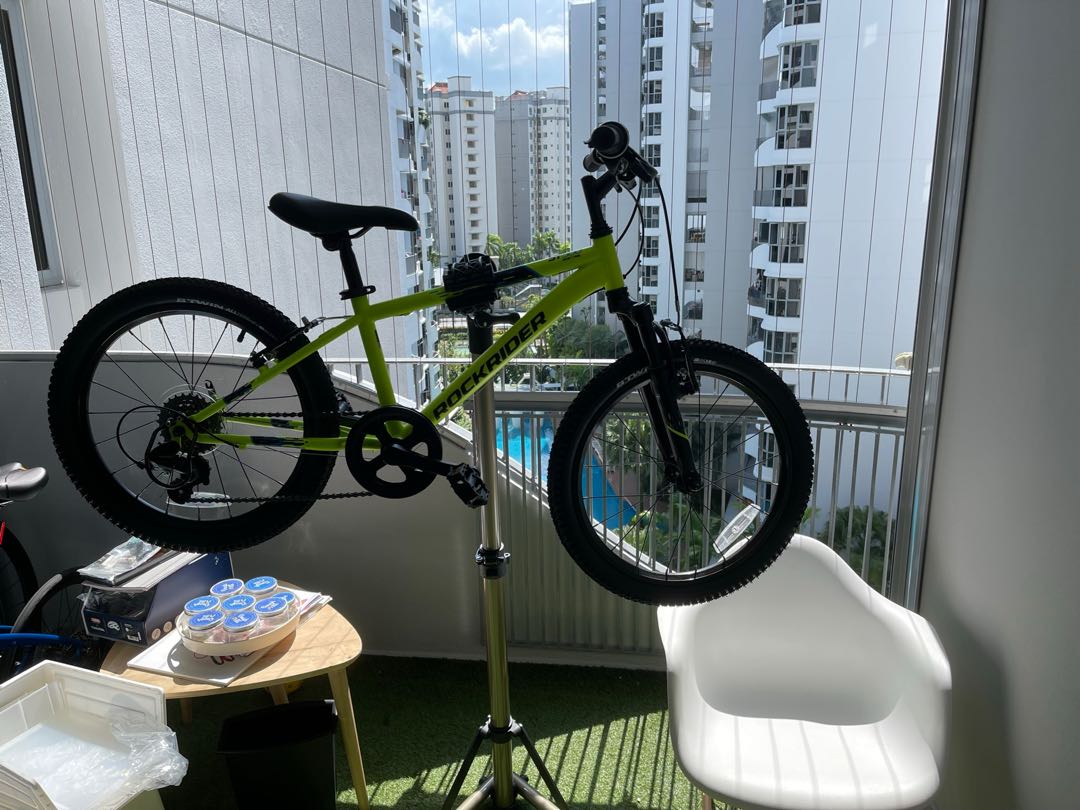 Rockrider ST500 Mountain Bike 20” 6-9 Years Old - Yellow, Sports Equipment,  Bicycles \u0026 Parts, Bicycles on Carousell