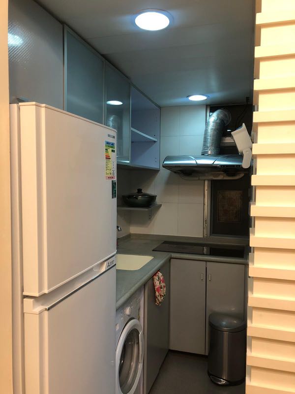 Mid-floor Sea View Unit at Kingdee Court, Kennedy Town, Central and Western District64077578127874112