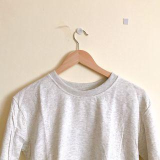 ⛸ BRAND NEW Light Grey Sweater